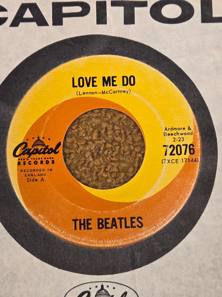 45 RPM  Beatles CAPITOL 72076 Love Me Do RINGO VERSION VG+