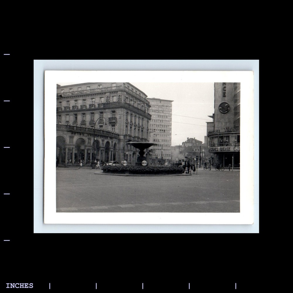 Old Vintage Photo FRANKFURT GERMANY STREET SCENE MERCEDES-BENZ WATER FOUNTAIN