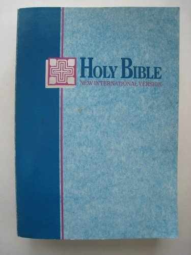 NIV Holy Bible Giant Print Reference - Paperback, by Zondervan - Acceptable n
