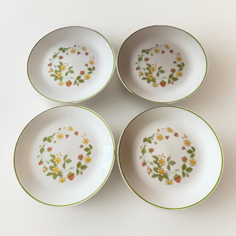 4 Vintage Corelle STRAWBERRY SUNDAE 8 1/2
