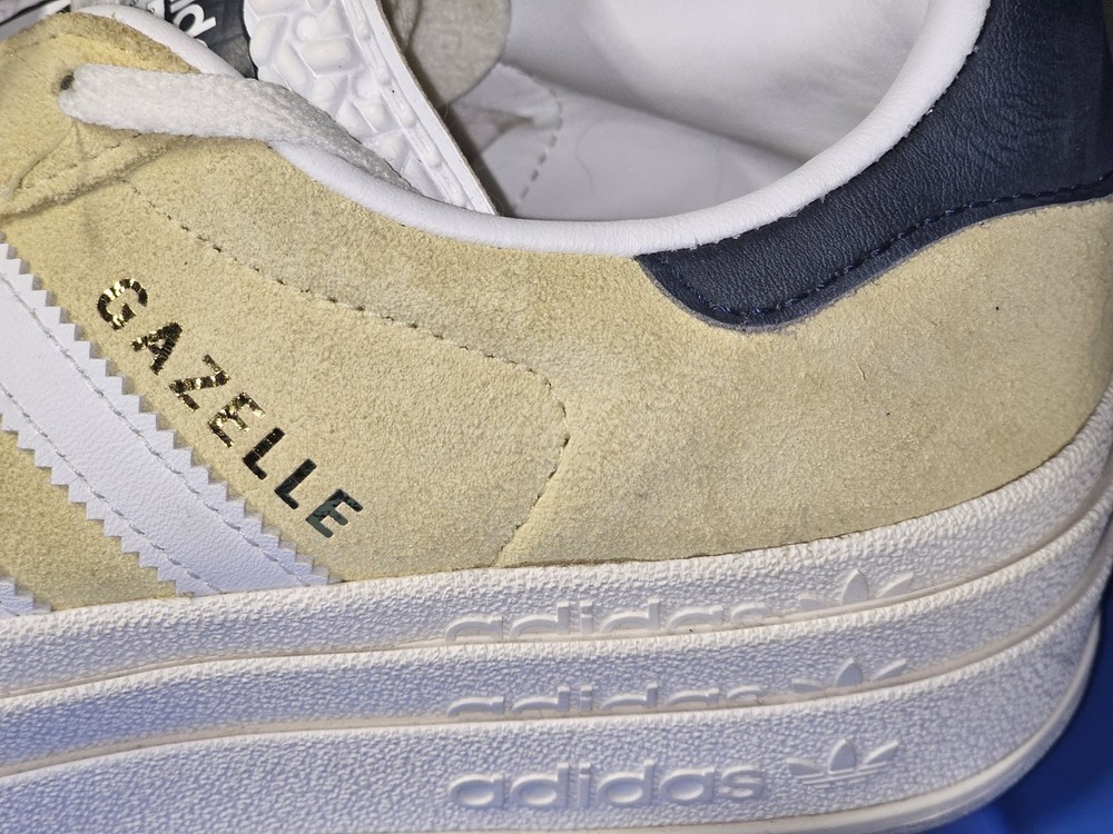 womens adidas gazelle bold size 7