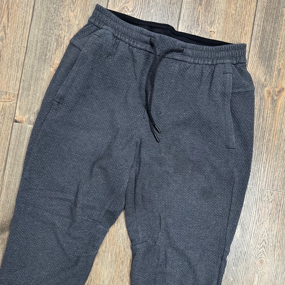 Lululemon Textured Double-Knit Cotton Jogger Men Size Medium Dark Gray LM5AMHS