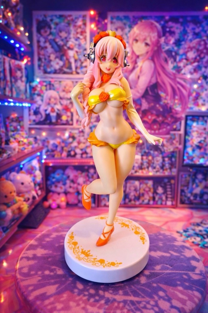 Super Sonico Swimsuit Figure - Pink Hair Headphones Orange / Yellow Bikini Ver.