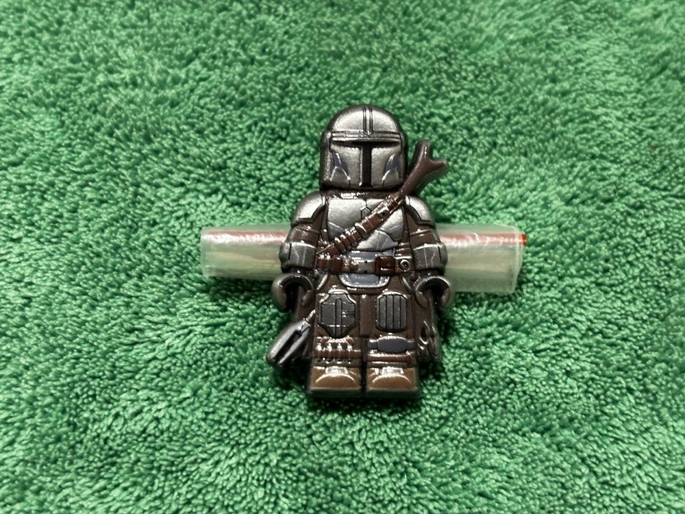 Bodega Bros Mando Brix Series Hat Pin Star Wars The Mandalorian