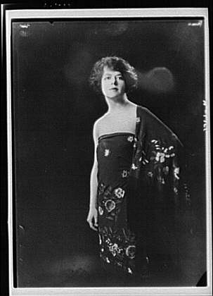 Photo:Mrs Kemp Portrait Photograph 1919 Woman in Floral Dress