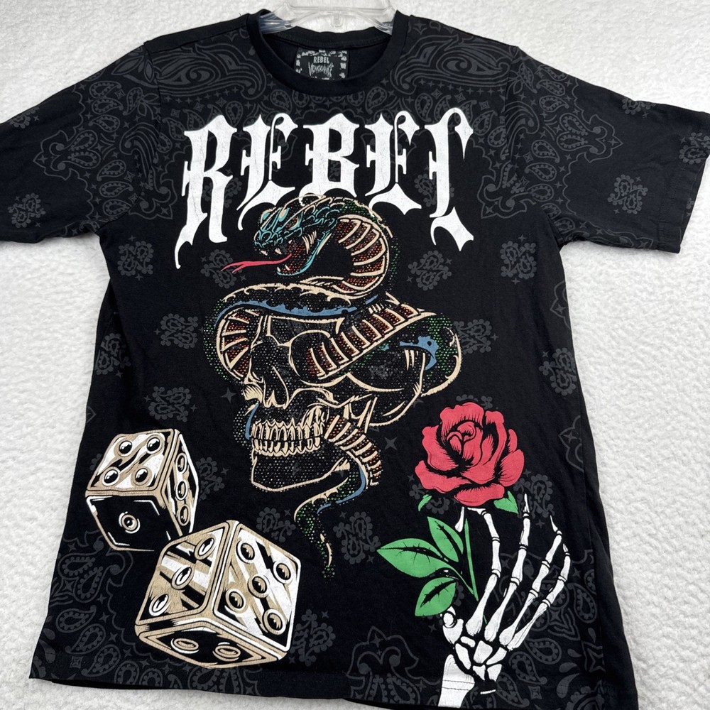 Rebel Vengeance Men's Graphic T-Shirt Skulls Cobra Small ? Black Y2K Punk  READ