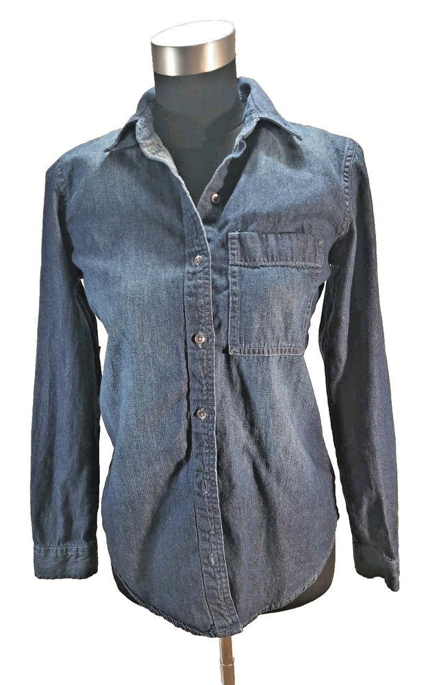 Banana Republic Shirt, Women's Size XS, Denim Jean, Long Sleeve, Button Up Shirt