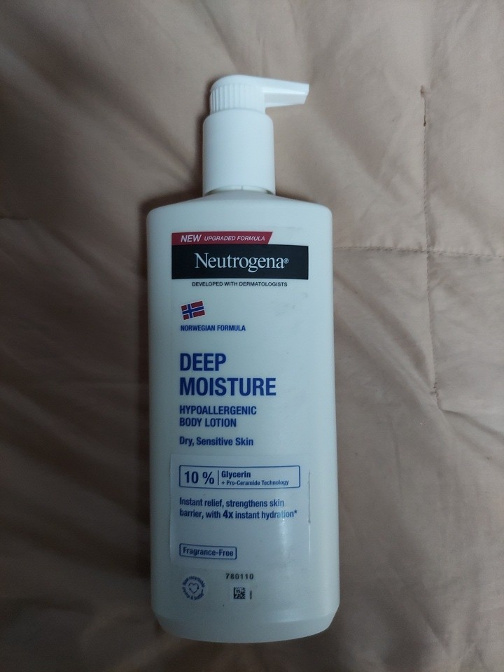 Neutrogena DEEP MOISTURE Hypoallergenic Body Lotion 13.5 fl oz FRAGRANCE FREE