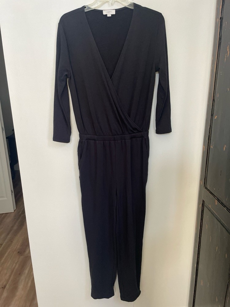 LOFT Outlet Black Long Sleeve V-Neck Jumpsuit XS Elastic Waist Pockets