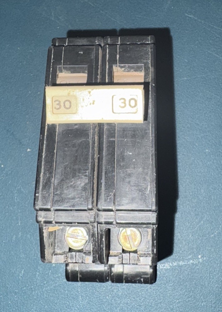 Cutler-Hammer CH220 20Amp 2-Pole Circuit Breaker
