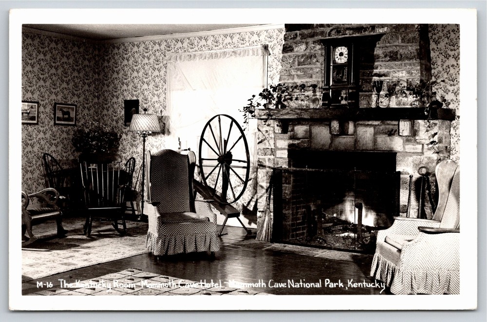 RPPC~Kentucky Room Mammoth Cave Hotel Mammoth Cave Park KY~Real Photo Postcard