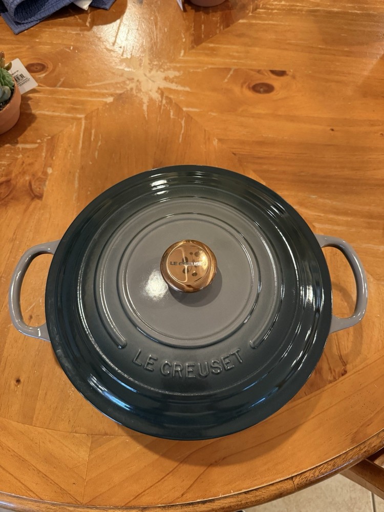 Le Creuset Enameled Cast Iron Signature Round Wide Dutch Oven, 6.75 qt. Oyster