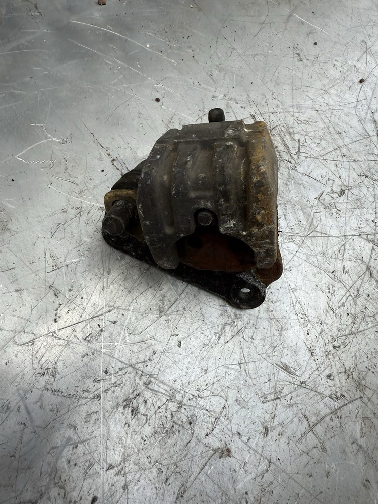 Kawasaki ZX6 ZX 6 R ZX6R Rear Brake Caliper Calliper Lines Bracket OEM Genuine