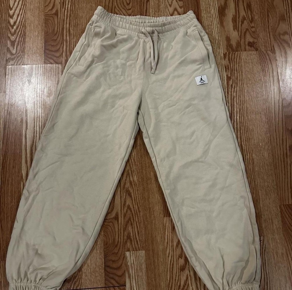 Jordan Cuffed Sweatpants Size M