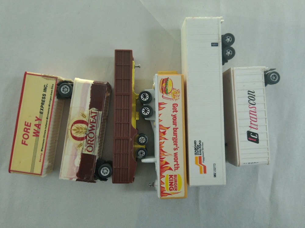 Grab Bag #5-067 HO Containers and Trailers (Set of 6 Various)
