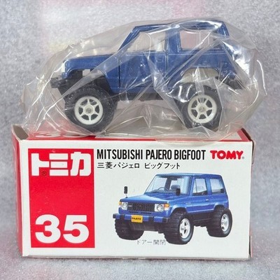 Takara Tomy Tomica No.35 Mitsubishi Pajero Big Foot Blue Door Opens