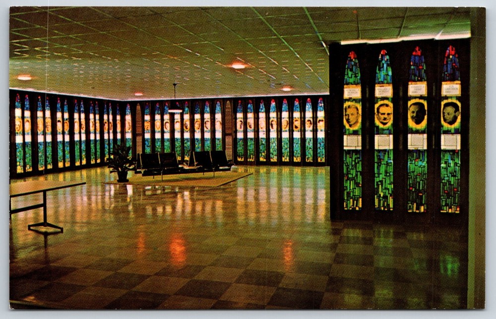Interior~Springfield MA~The Honors Court Room @ Basketball Hall Of Fame~Postcard