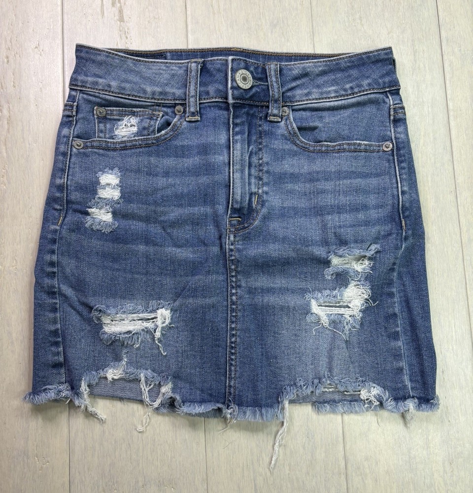 American Eagle Skirt Women's Size 0 Distressed Blue Denim Next Level Stretch