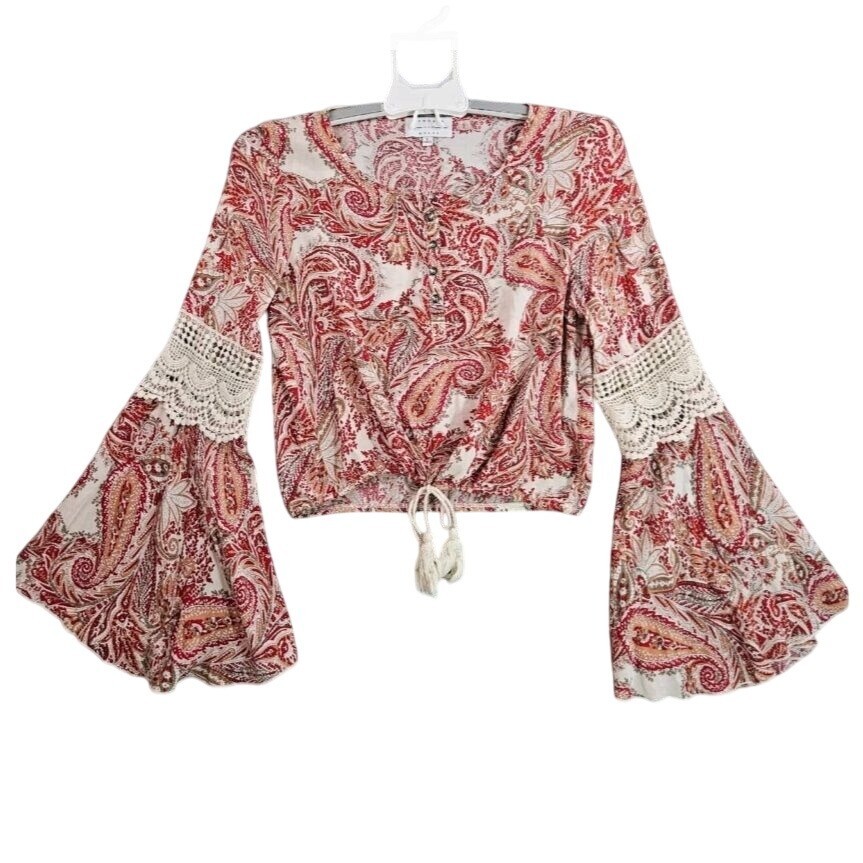 Kendall Kylie boho cropped paisley top with bell sleeves and lace trim in red size XS
