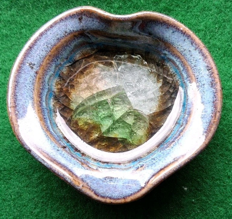 Art Pottery Heart Trinket Jewelry Dish Blue Green Crackle Glass Ring Holder 3.5”