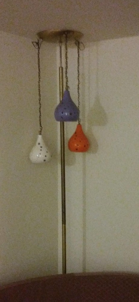 Vintage 1960s 1970s Tension Pole Hanging Three Light Lamp Amazing Condition!