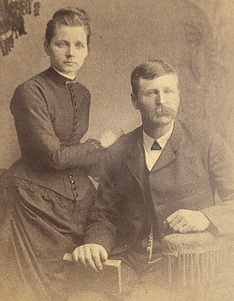 Antique Vintage Photo Cabinet Picture Portrait Couple Lady Woman Dress Man Suit