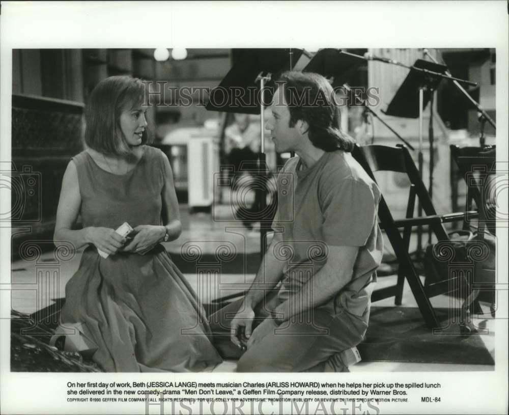 1990 Press Photo Jessica Lange and Arliss Howard star in Men Don't Leave.