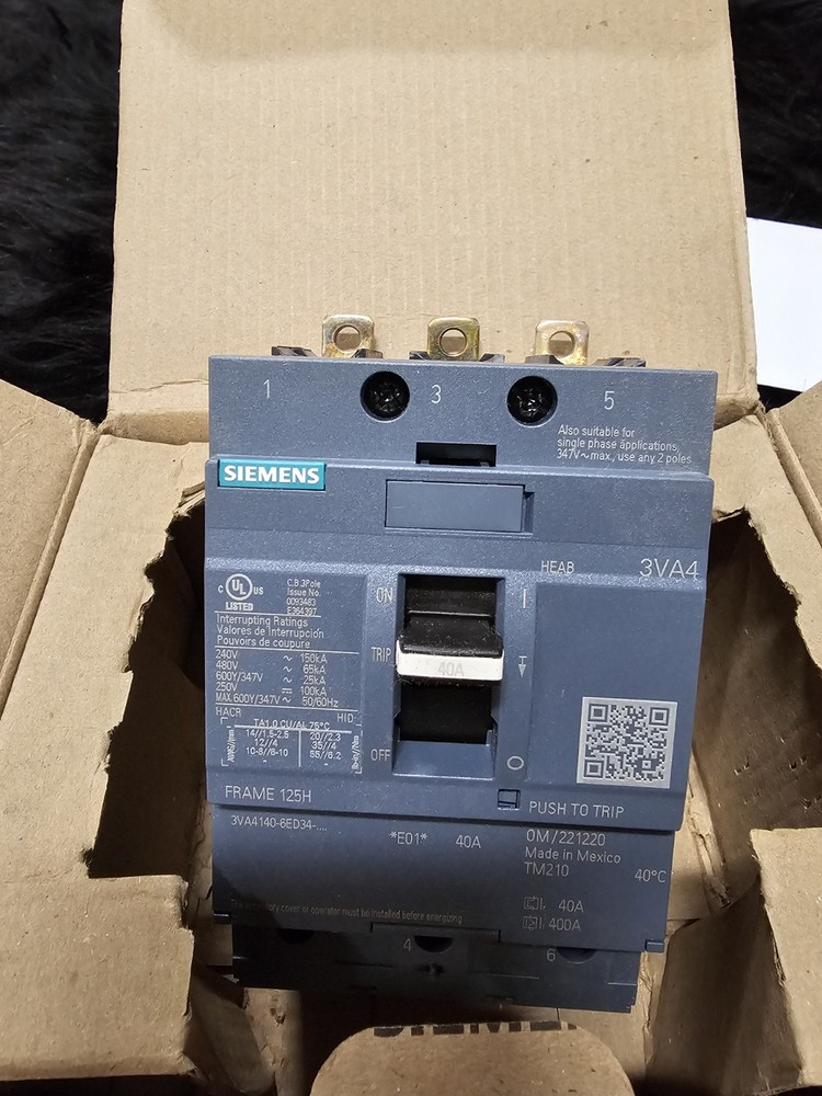 Siemens 3Va4140-6Ed34-0Aa0 40 Amps
