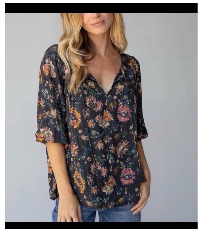 Natural Life Maribel Top Medium black Floral Boho Half Sleeve forestcore cottage