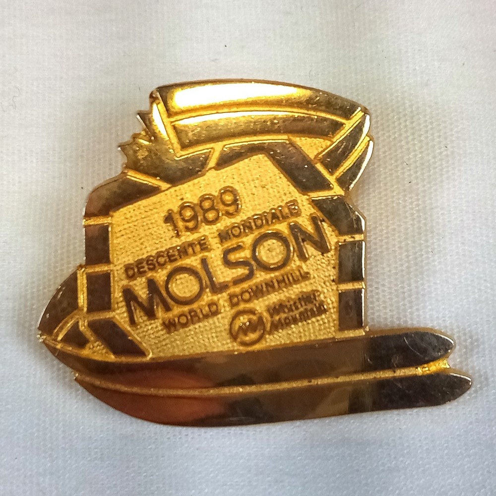 Vintage 1989 Molson World Downhill  Ski Skiing Gold Tone Lapel Pin Whistler Mtn