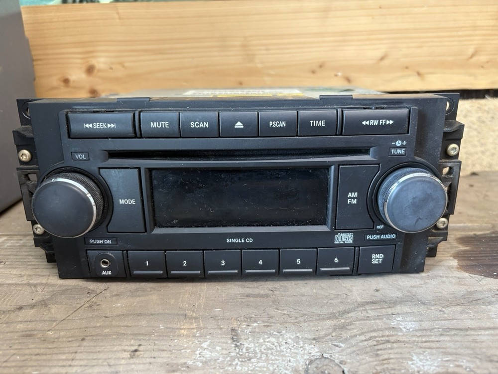 Chrysler Dodge Jeep REF single CD Radio P05064171AK