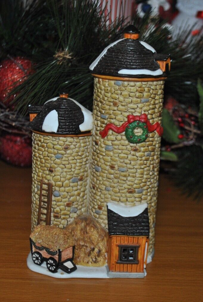 Vtg Lemax Christmas Village Collection Landscape Accent Farm Silos 1999 7.5