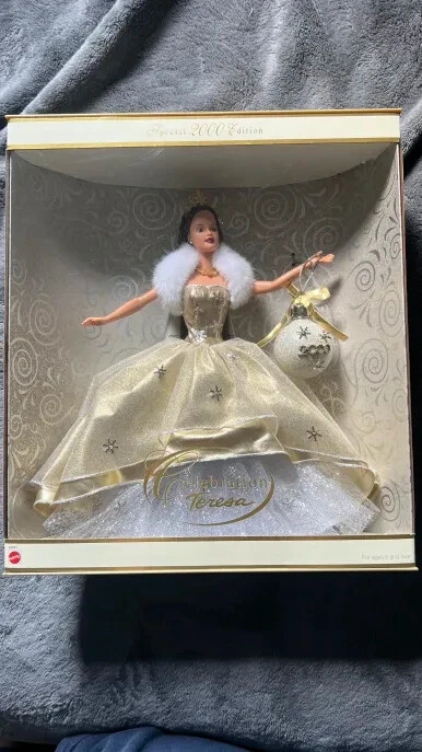 2000 Special Edition Celebration Teresa Barbie Wearing Gold Dress #29081 NIB