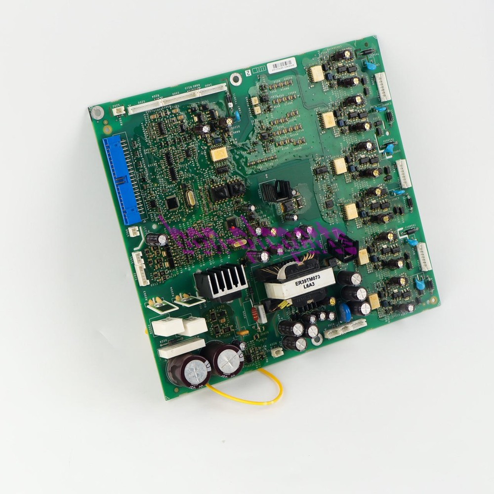 1PCS Used W814857810112A05 75Kw ATV61/71 Inverter drive board test