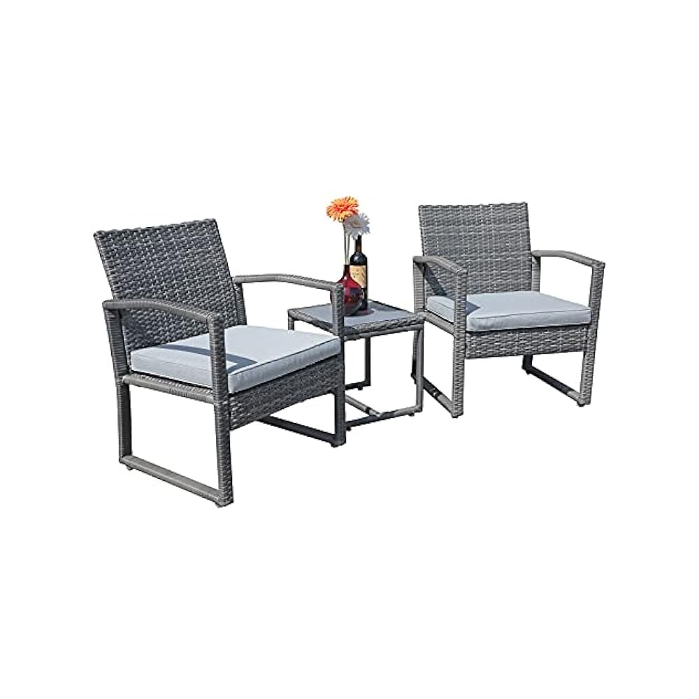Modern Outdoor Wicker Chairs with Glass Table for Garden or Poolside
