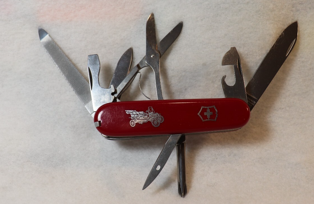 Rare Vintage Victorinox Swiss Army 8-Blade Knife with Antique Car Handle