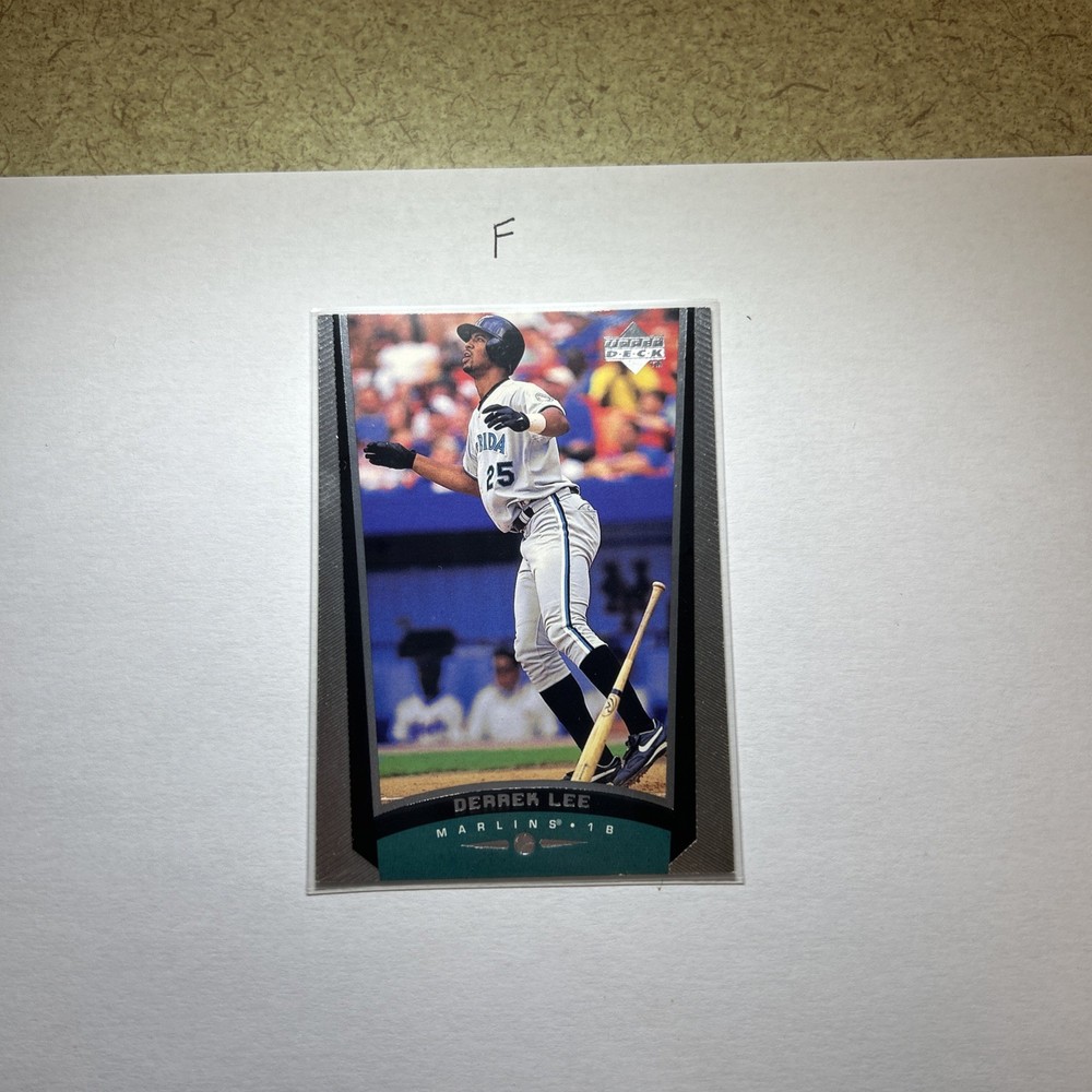 1999 Upper Deck - Derrek Lee #104