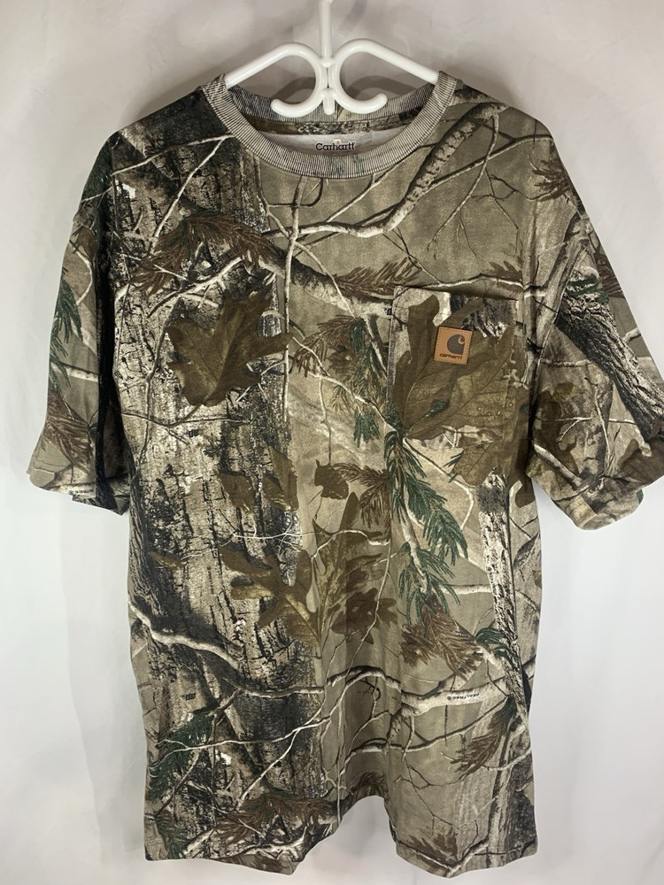Vintage Carhartt Men’s Large Realtree Camo Short Sleeve Tee