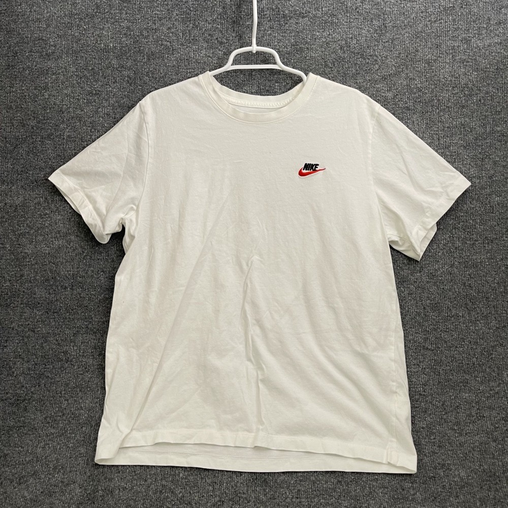 Nike Sportswear Club Shirt Men's Sz XL White Classic Crew Neck Tee AR4997-100