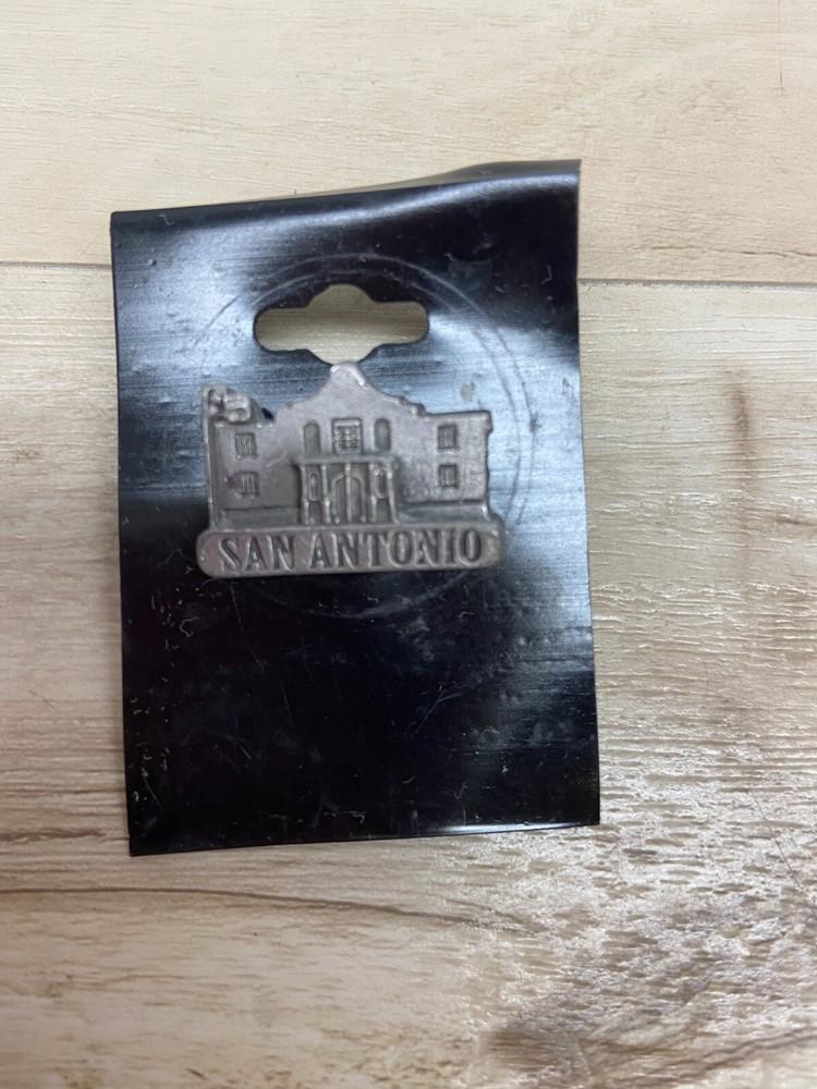 Vintage San Antonio Texas Travel Souvenir Pin NOS