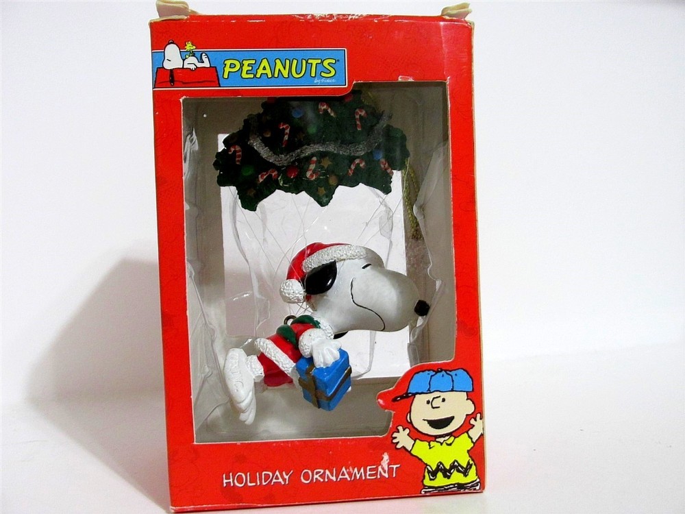 Snoopy Peanuts Charlie Brown Kurt Adler Christmas Ornament Figure Figurine 2000