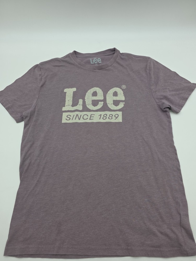 Lee T-Shirt Men Medium Red Spell Out Tee.#38197