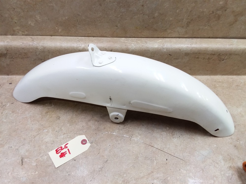 HONDA CA100 C100 CA102 C102 C105 NOS Never Used Front Fender ARP #1 E25