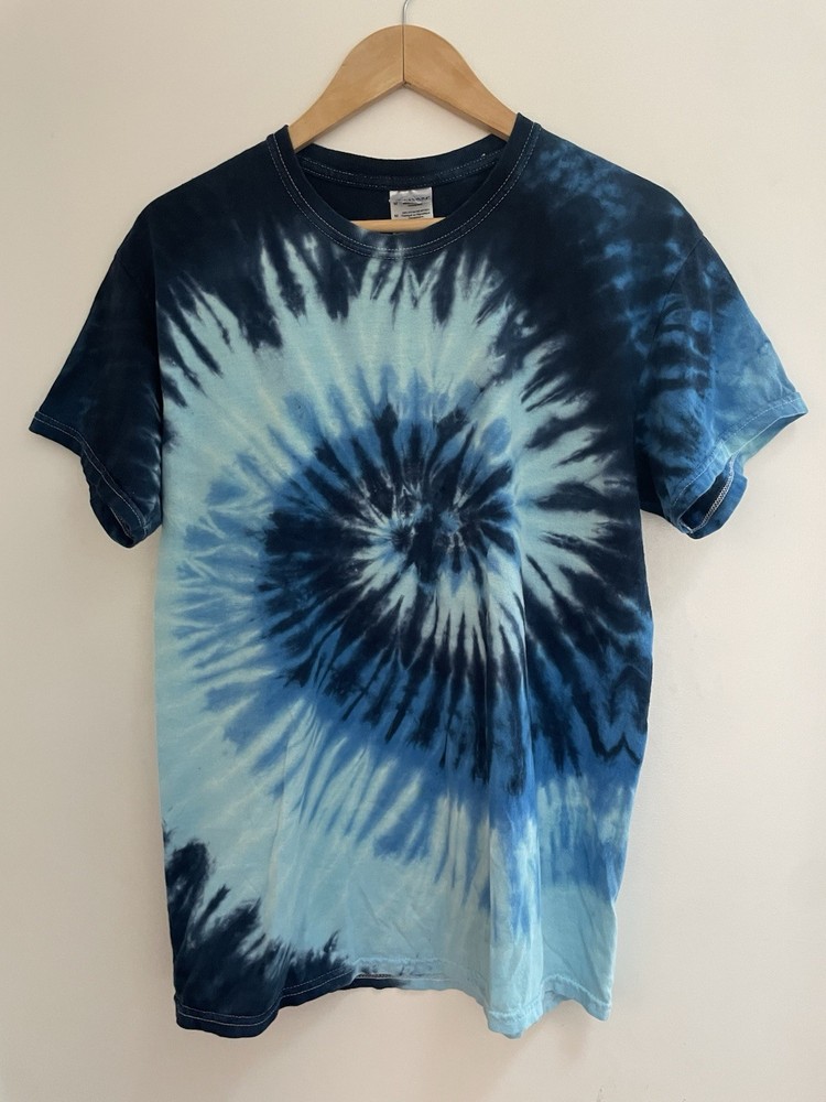 Gildan Men's Cool Spiral Tie Dye 100% Cotton Crewneck Short Sleeve Shirt Blue M
