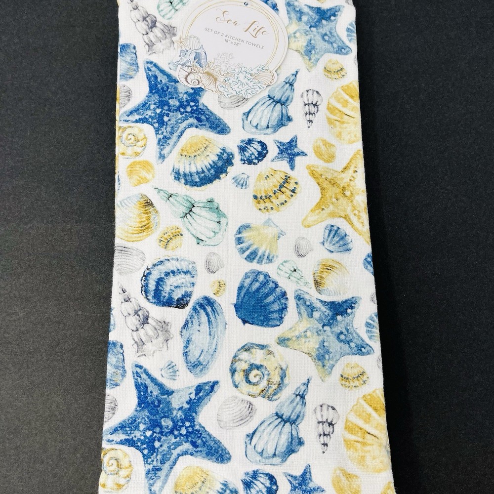 Sea Life Set Of 2 Kitchen Hand Towels Beach Themed Sand Dollar Starfish Shells