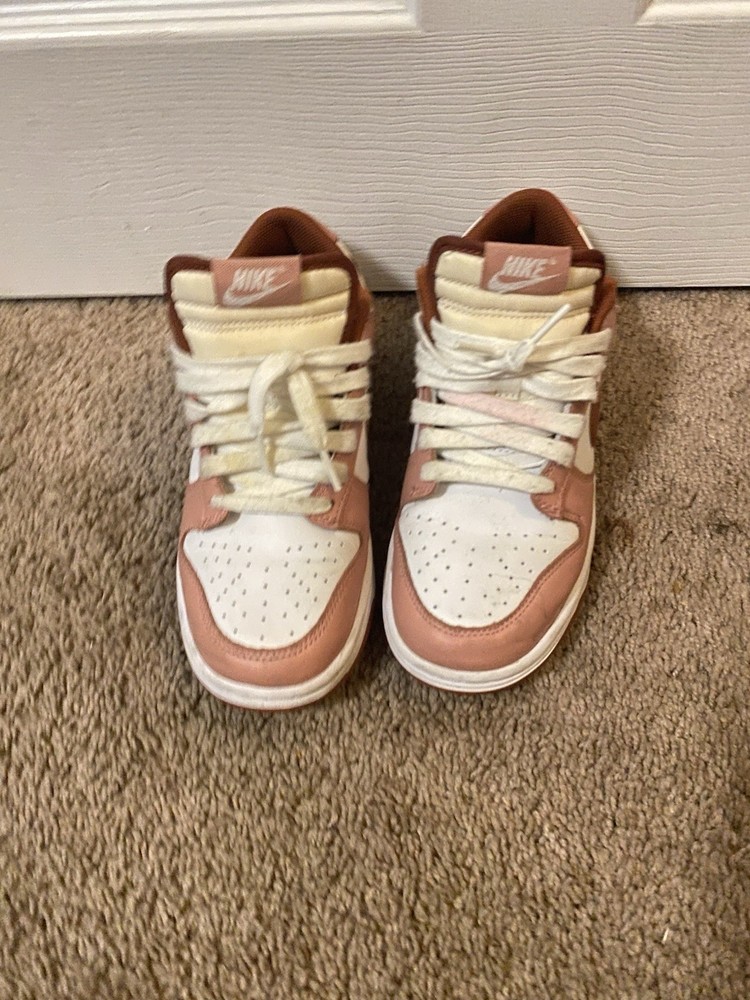 Nike Dunk Low SE Pink Blush Trainers #Pinkblush Women's Shoes