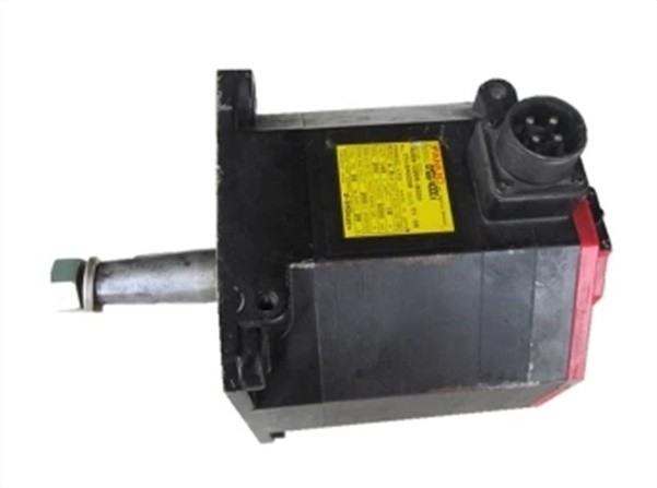 Used 1Pcs Fanuc Servo Motor A06B-0243-B100 Plc Module nh