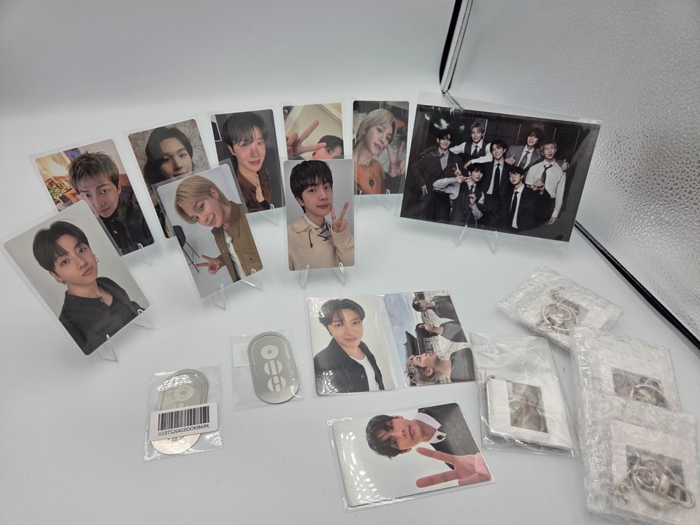 BTS Official Arirang Weverse POB Photo Card PC - Keyring - Pick Your Member