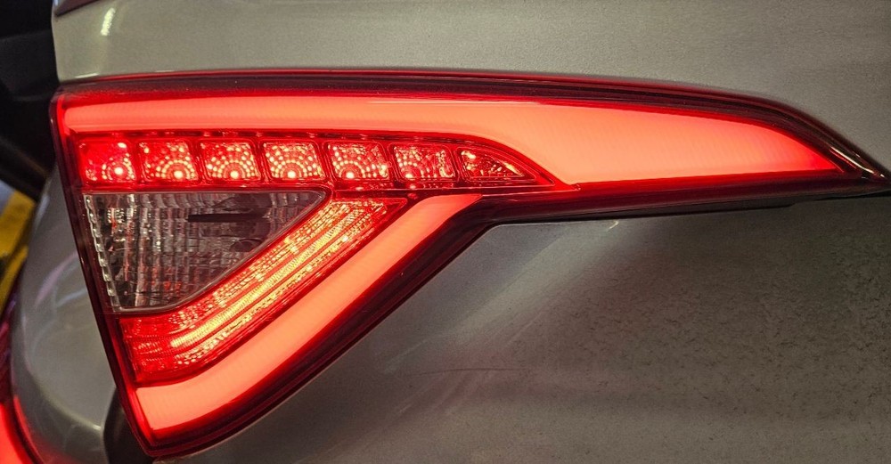 2015-2017 Hyundai Sonata Left Driver Side Inner LED Trunk Tail Light Lamp