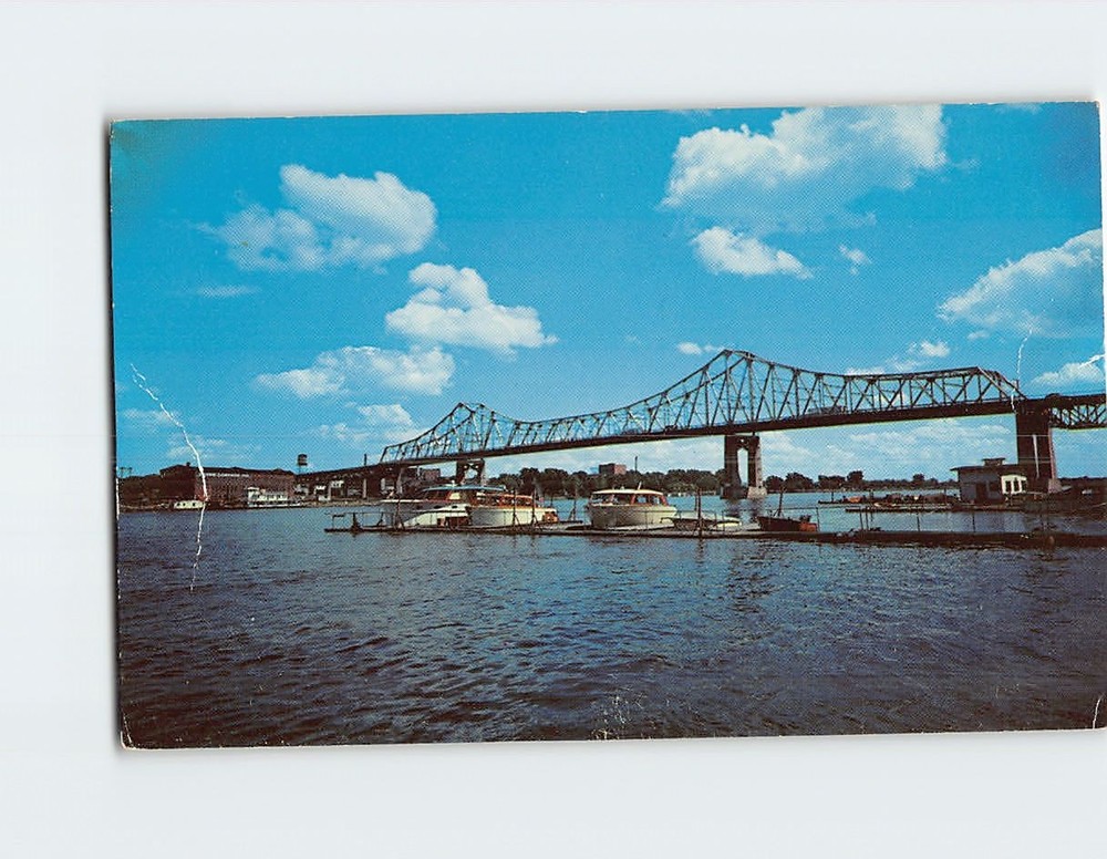 Postcard Mississippi River at La Crosse Wisconsin USA